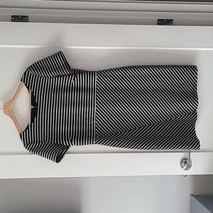 Tahari US 10 womens dress black/white stripes